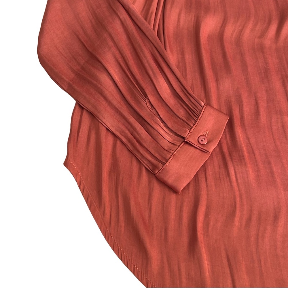 Fall Tops Bundle (Size M) - Picture 10 of 11